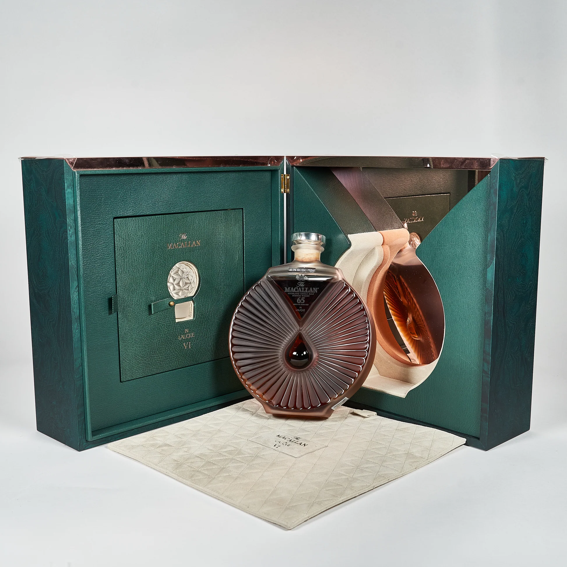 the macallan 65 year old in lalique – the peerless spirit (700ml, 46.3% abv)